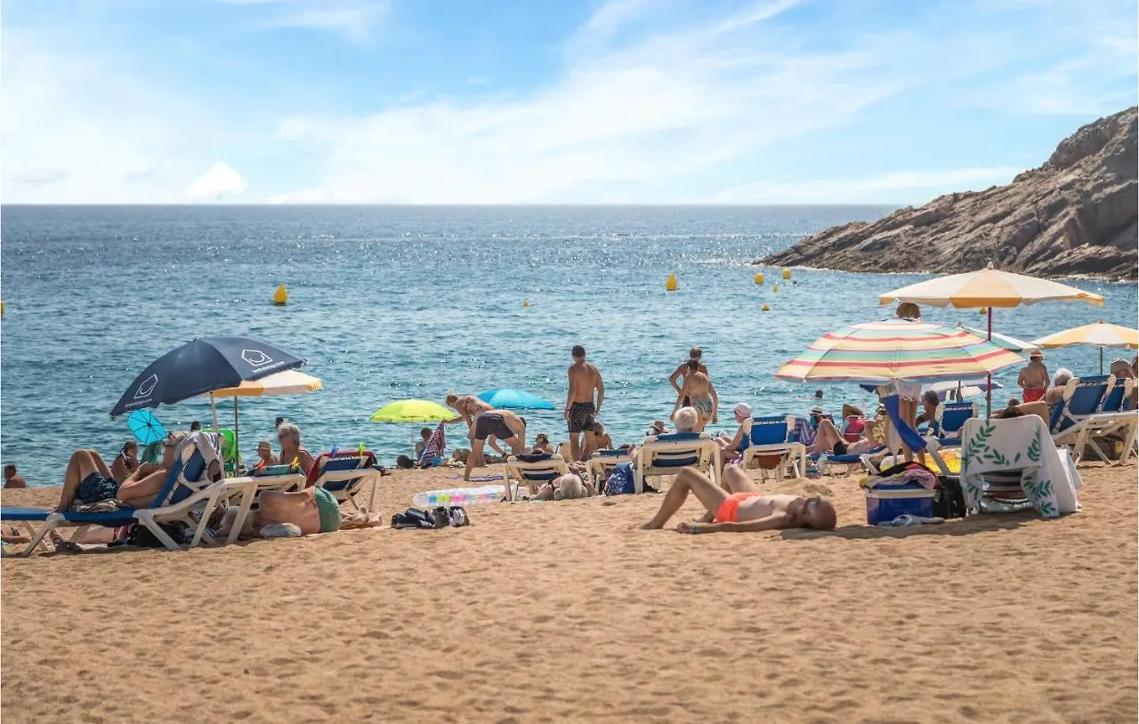 Awesome Apartment In Gerona With House Sea View Tossa de Mar